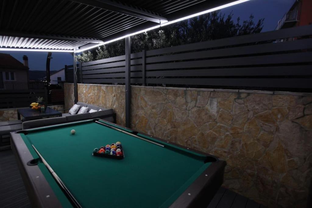 Luxury Villa Lana Apt, Seaview Terrace, Large Outdoor Space, Bbq Trogir Exteriér fotografie