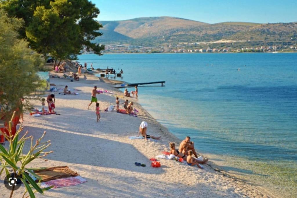 Luxury Villa Lana Apt, Seaview Terrace, Large Outdoor Space, Bbq Trogir Exteriér fotografie