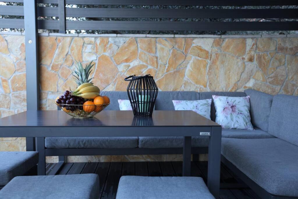Luxury Villa Lana Apt, Seaview Terrace, Large Outdoor Space, Bbq Trogir Exteriér fotografie