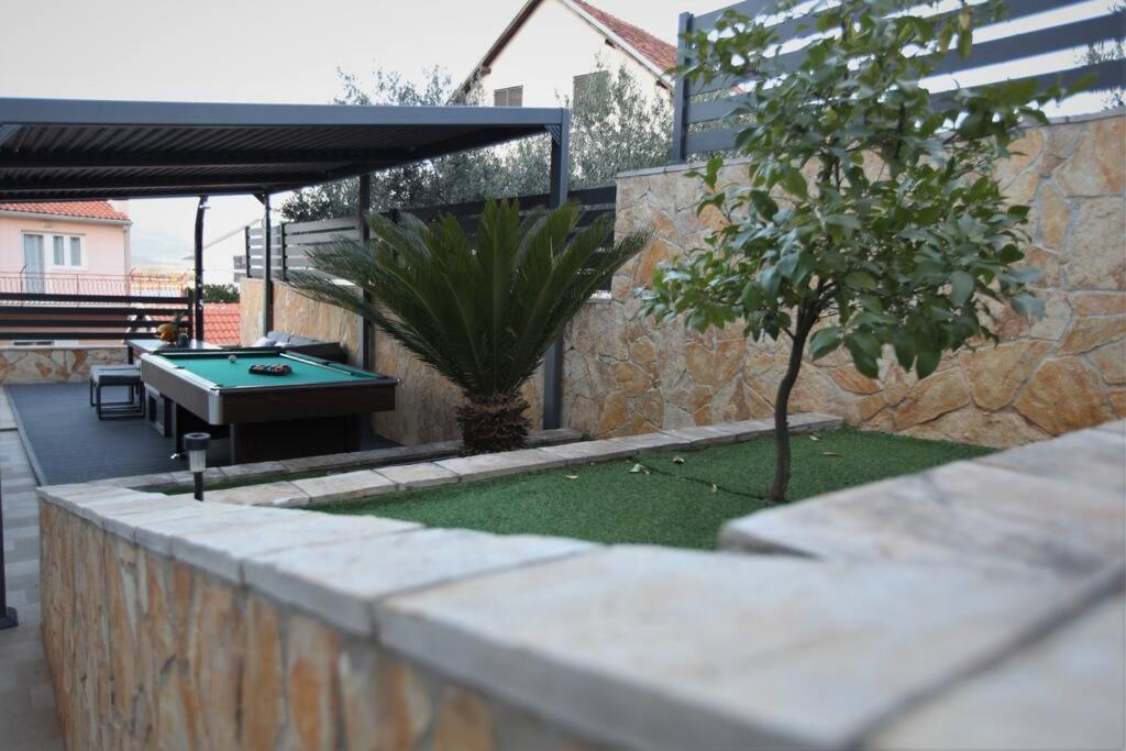 Luxury Villa Lana Apt, Seaview Terrace, Large Outdoor Space, Bbq Trogir Exteriér fotografie