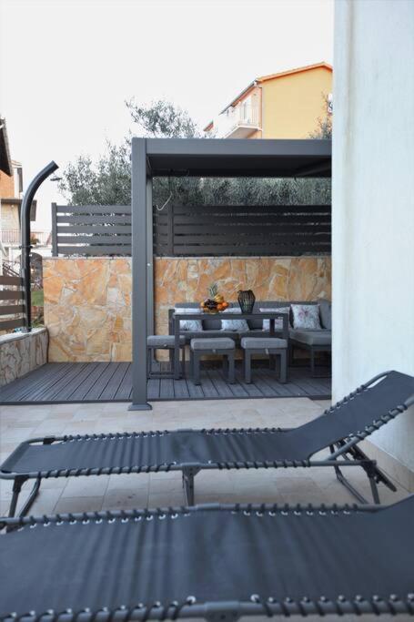 Luxury Villa Lana Apt, Seaview Terrace, Large Outdoor Space, Bbq Trogir Exteriér fotografie
